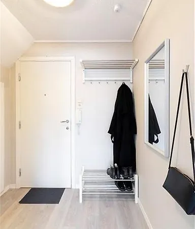 Apartamento Berit, Near The With Its Own Private Parking Kristiansand