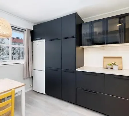 Apartamento Berit, Near The With Its Own Private Parking Kristiansand
